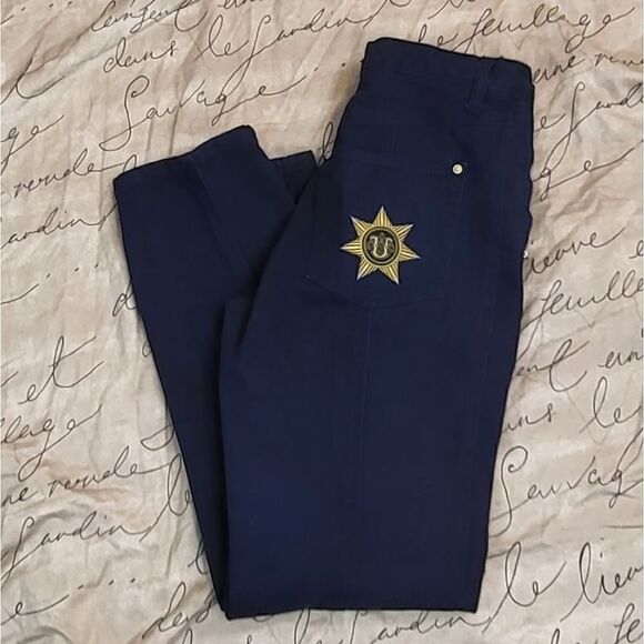 Get Used by Elie jeans - Picture 8 of 10